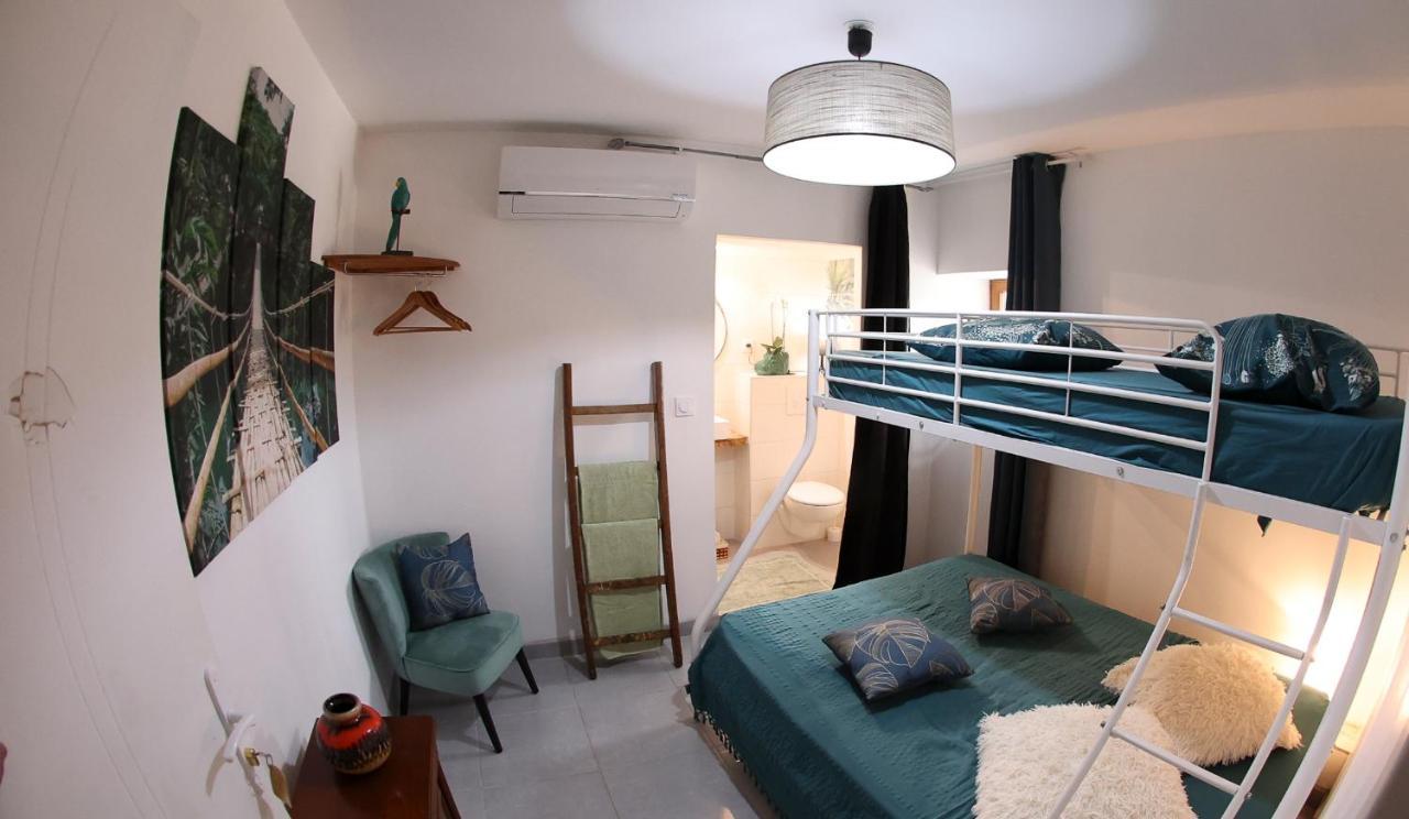 Domaine Adimar Hotel Bagnols-sur-Ceze Ngoại thất bức ảnh
